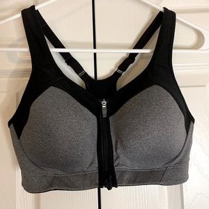 Champion Front-Zip Sports Bra 36C